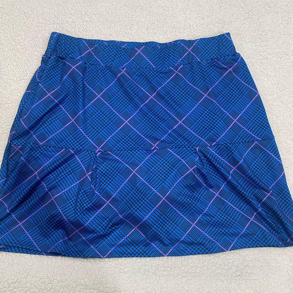Women’s golf skirt large